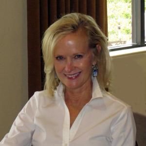 Meet your Posher, Patricia